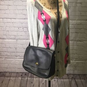 Vintage Coach leather crossbody bag